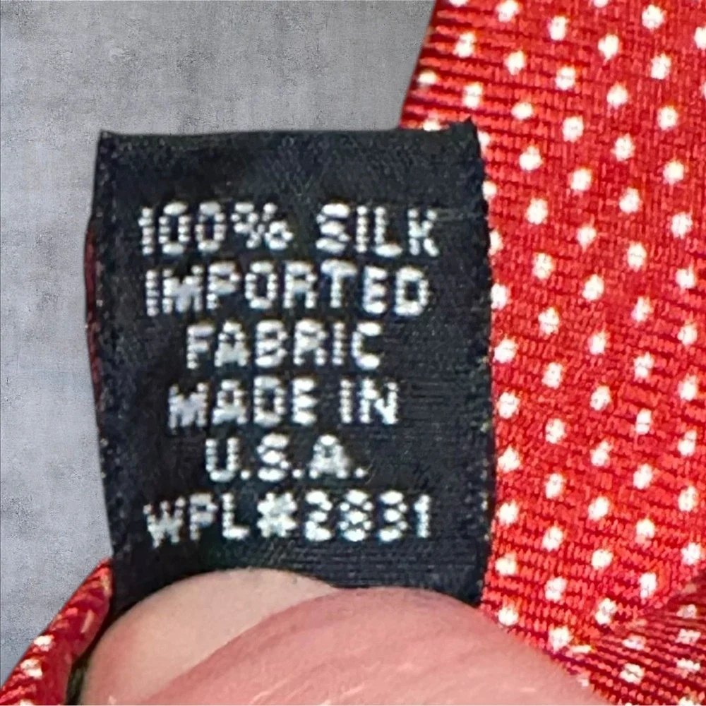 Tommy Hilfiger Silk Tie Red Navy Star Pattern USA Made Wide Necktie‎